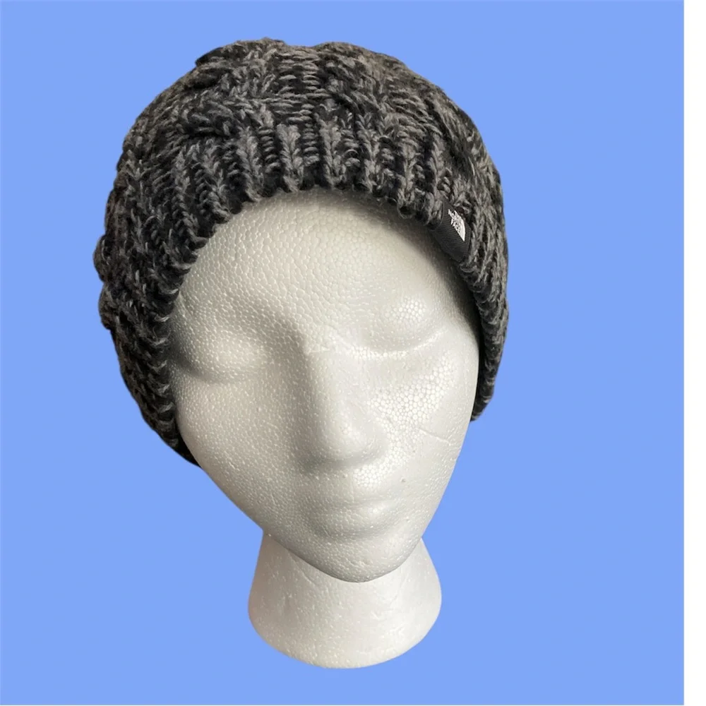 The North Face Unisex Fuzzy Cable Beanie